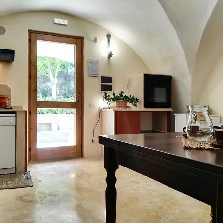 Francesca Stajano アレーツィオ