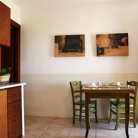 ファームステイ Francesca Stajano アレーツィオ