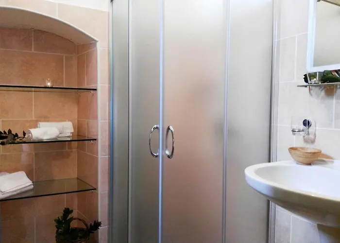 Francesca Stajano Alloggio per agriturismo